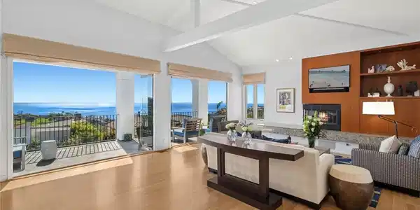 1598 Skyline Drive