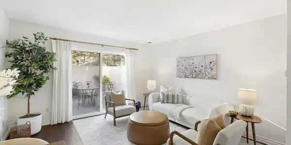 5606 Caminito Roberto