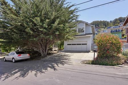 296 San Pedro Avenue