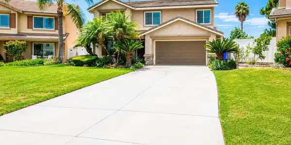 421 Lexington Circle