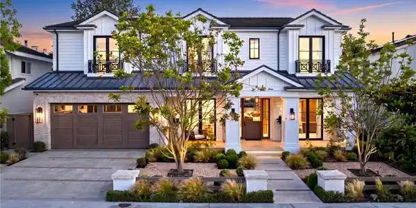 2007 Port Provence Pl