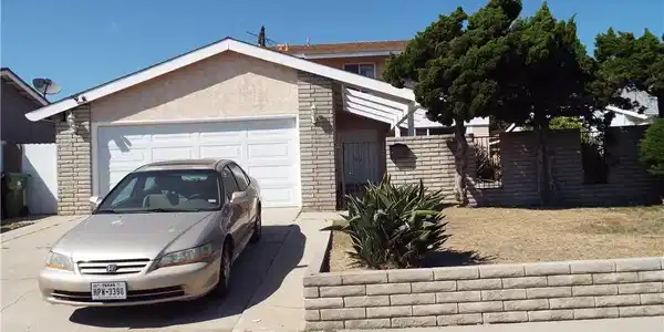 1311 Woodbury Drive