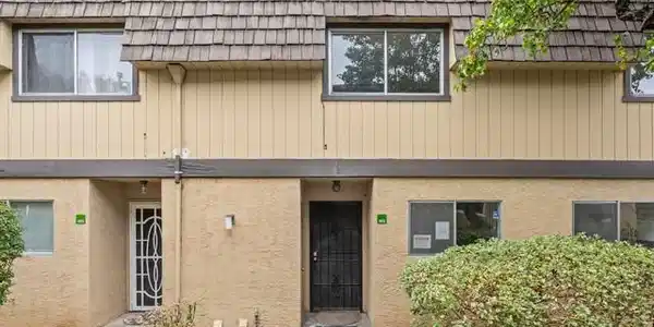 10401 Shaw