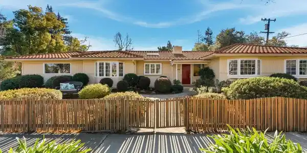 28 Willow Road
