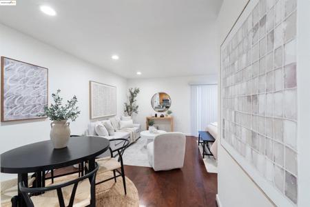 288 Whitmore