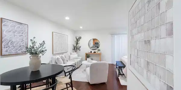 288 Whitmore