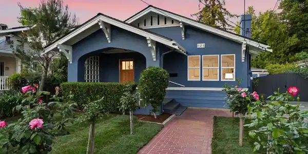 125 Webster