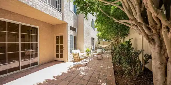 521 Arbor Dr