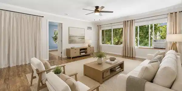 4225 Florida