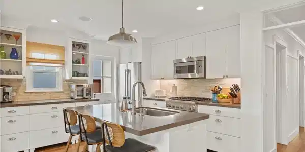 1147 7th Street