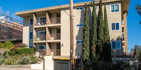 1209 Hueneme St