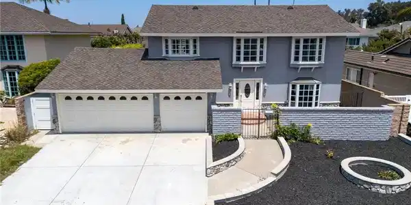 6911 Rio Vista