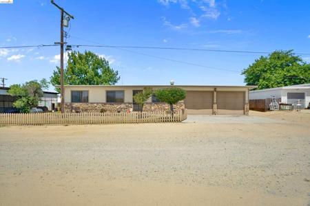 944 Sherman Ln