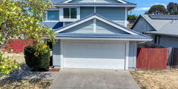 1371 Palmer Ave