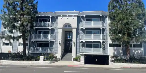2411 Prospect Ave