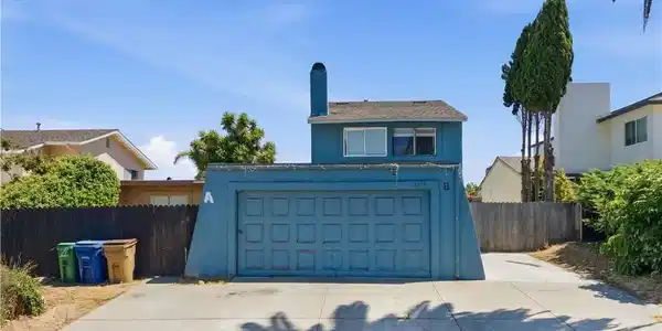 7375 Chapman