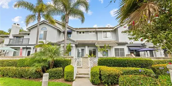 70 Breakers Lane