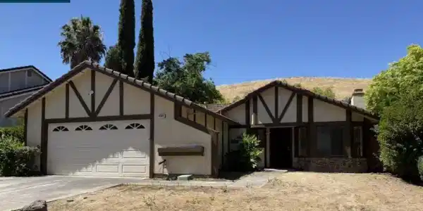 4364 Via Dora Dr