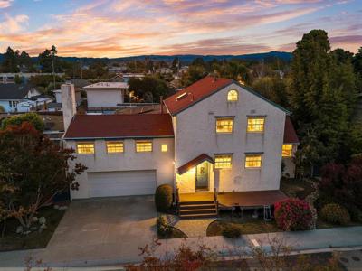 1735 Matthews Lane