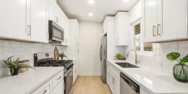 451 Cherry Ave