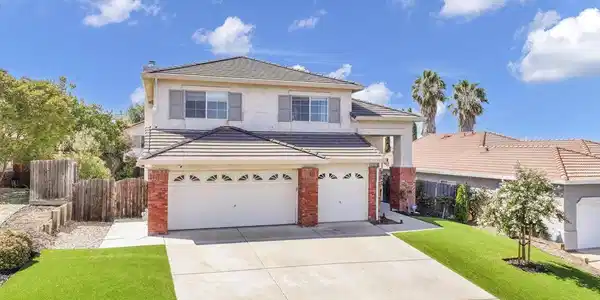 5108 Adriana Ct