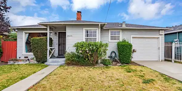 2633 Humphrey Ave