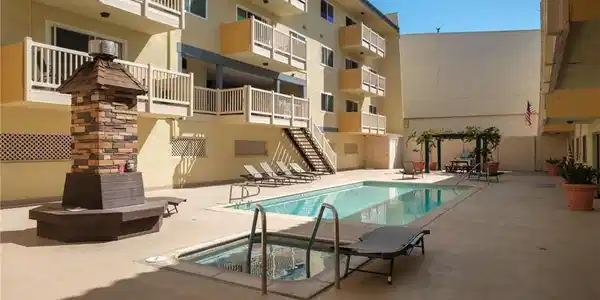 1707 Pacific Coast Highway