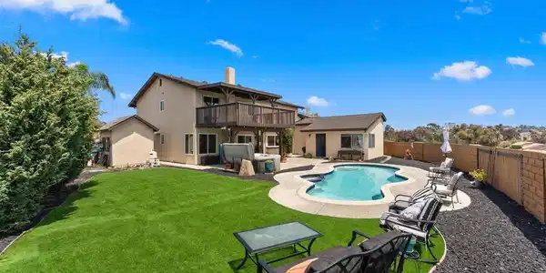 682 Calma Place