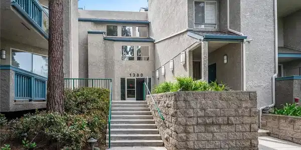 1380 W Capitol Drive