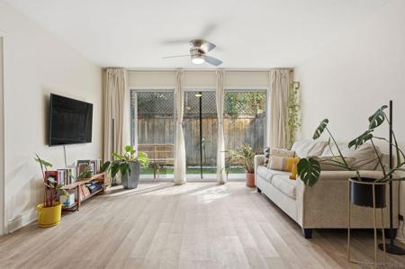 3815 3rd Ave
