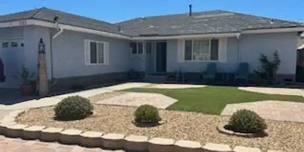 1323 Bluebird Avenue