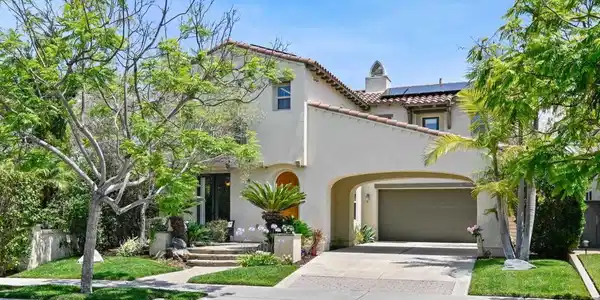 5681 Cullen Crest