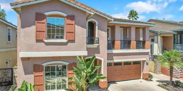 2125 Ridgeview Terrace Drive