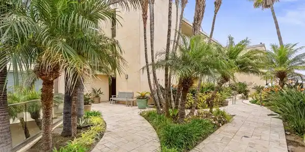 202 Coast Blvd