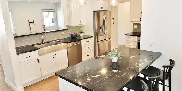 2443 Fordham