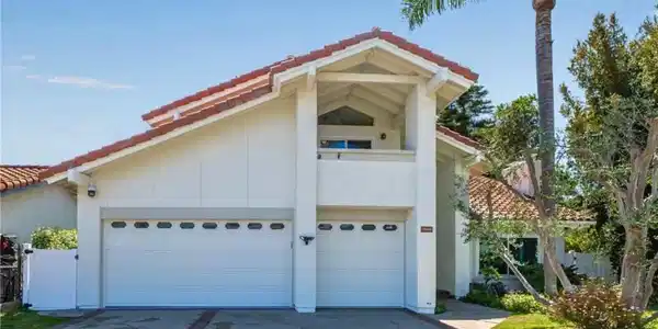 25122 Via Pacifica