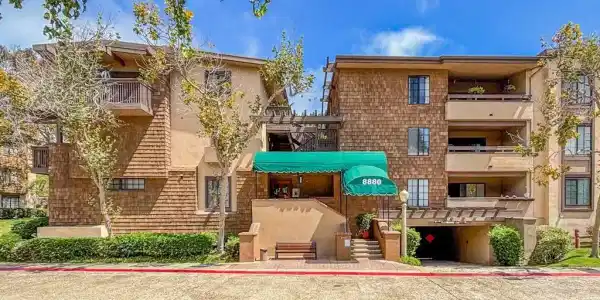 8880 Villa La Jolla