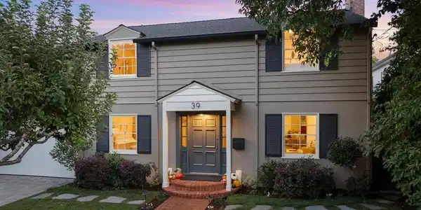 39 El Cerrito Avenue
