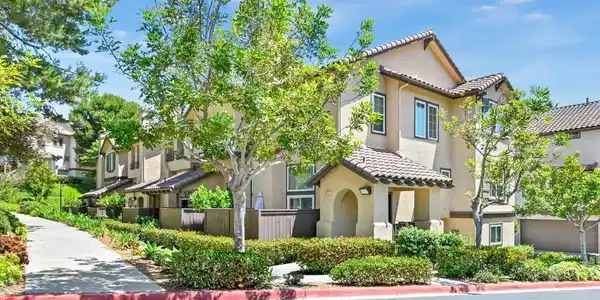10318 Wateridge Cir