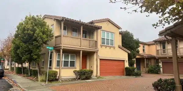 101 San Gabriel Ct