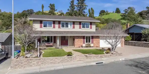 2654 Tamalpais Dr