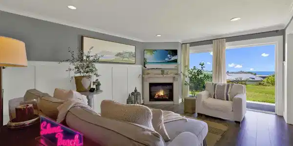 640 W Solana Circle