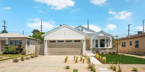 2810 Tilden Avenue