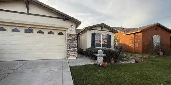 307 Crystal Downs Dr