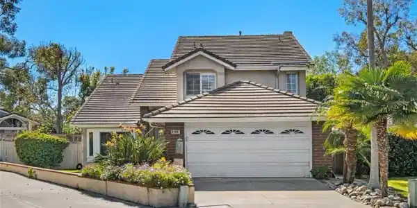 32921 Danaoak