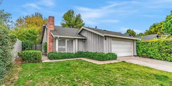 996 Coral Ridge Cir