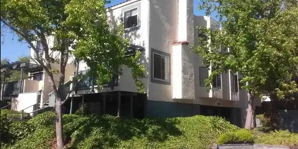 1704 Dalessi Dr