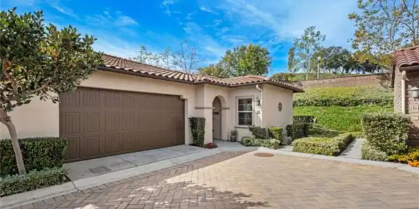 45 Galan St