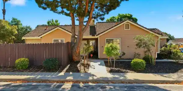 5210 Martin St