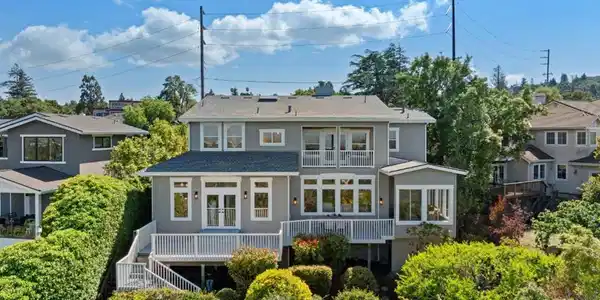 853 Vista Drive